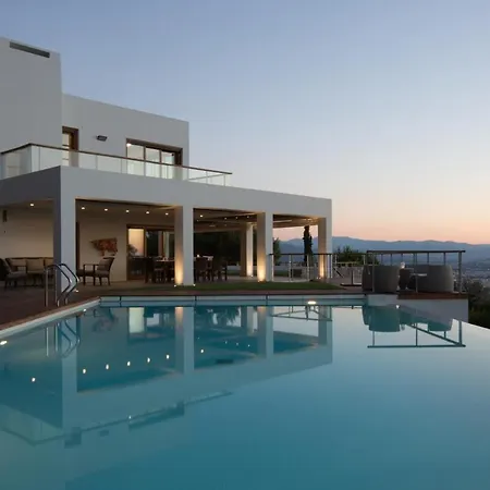 Mikael's Home, Contemporary With Striking Architecture Villa